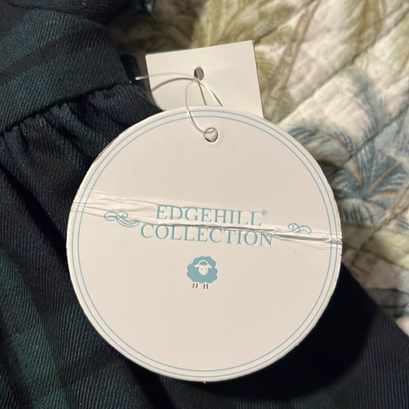 New! Peter Pan Collar Holiday Plaid Dress - Picture 8 of 8